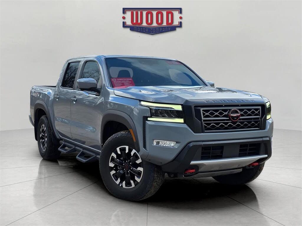 2023 Nissan Frontier PRO-4X Crew Cab 4WD