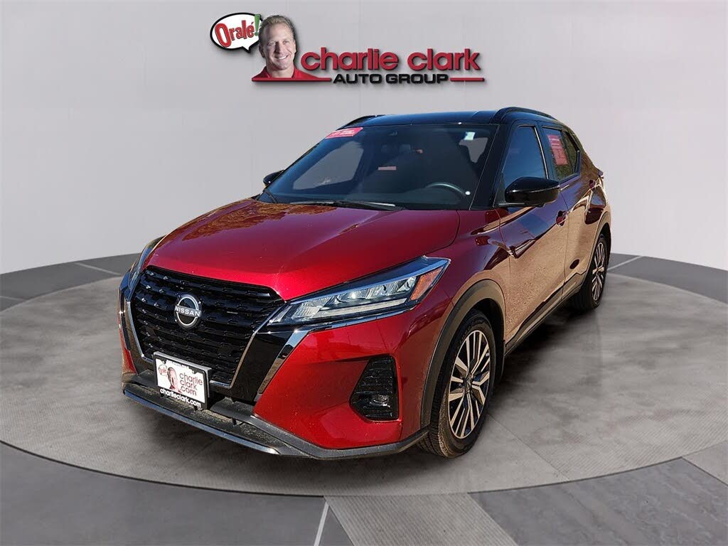 2023 Nissan Kicks SR FWD