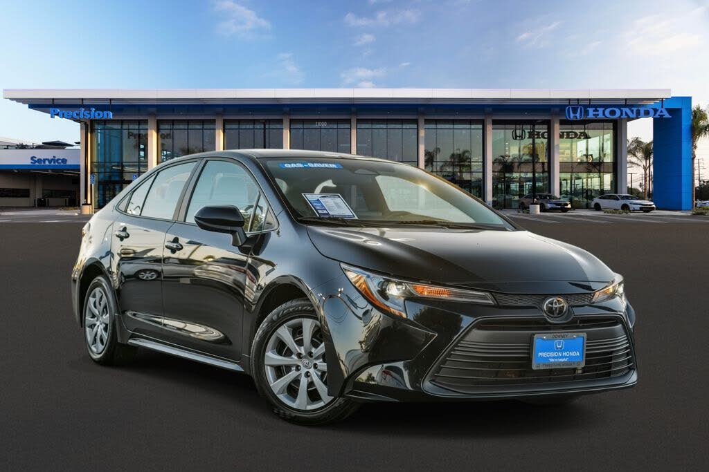 2023 Toyota Corolla LE FWD
