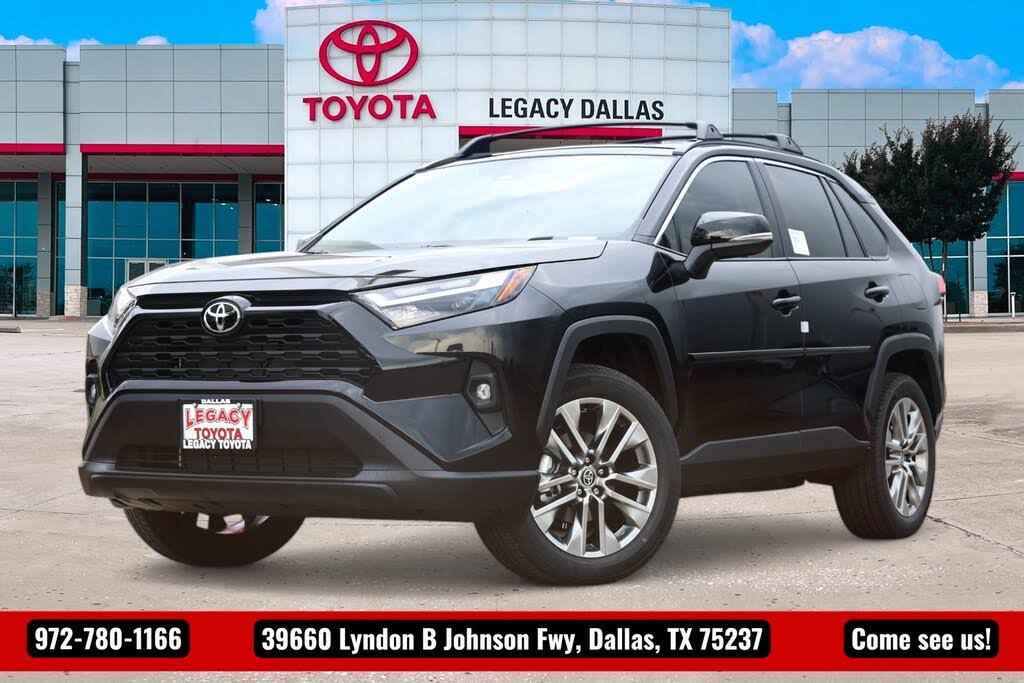 2025 Toyota RAV4 XLE Premium FWD