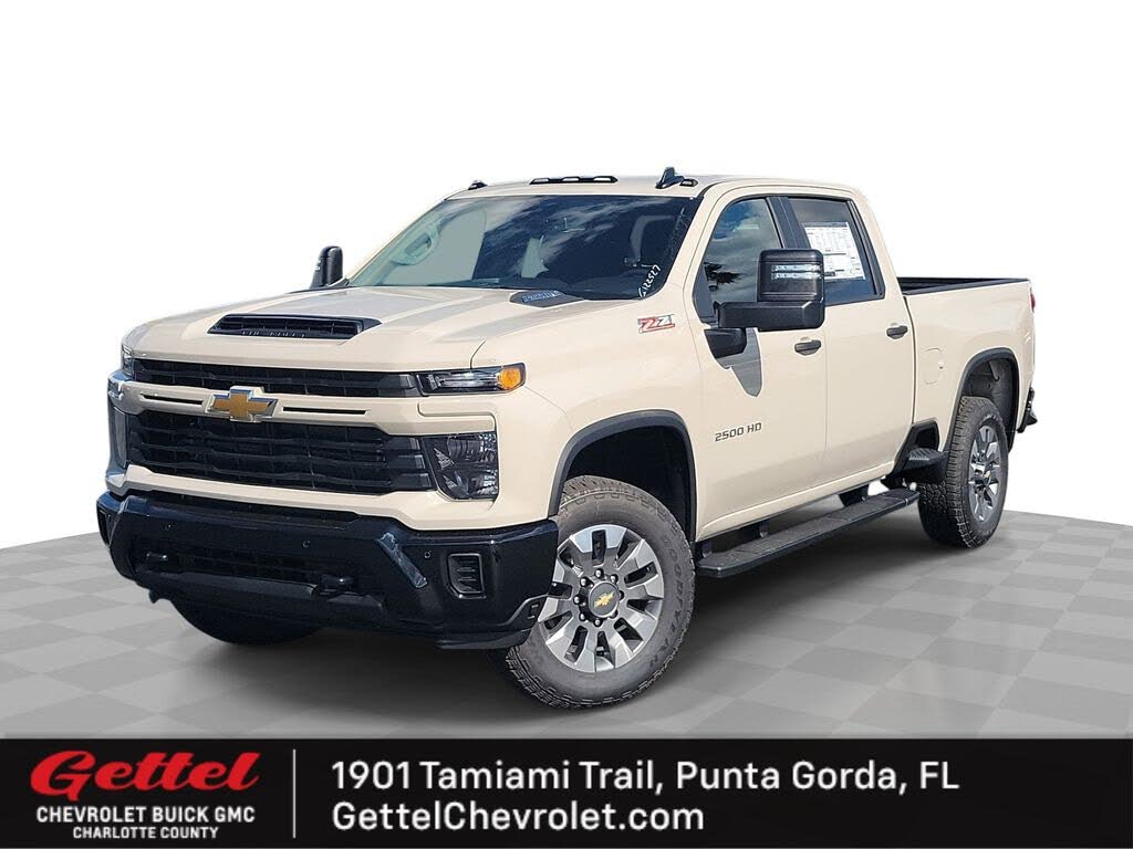 2026 Chevrolet Silverado 2500HD Custom Crew Cab 4WD