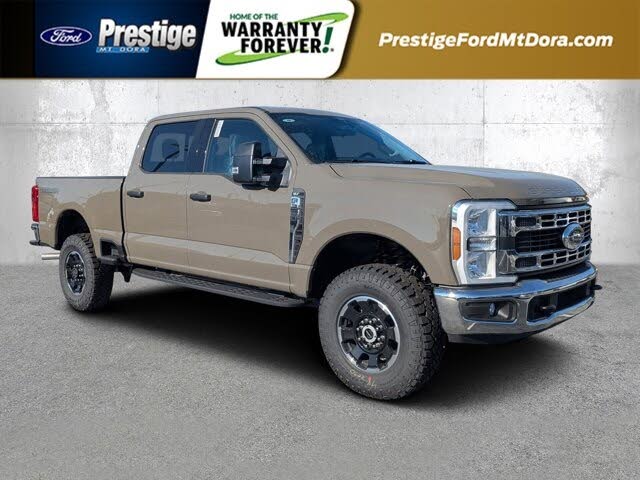 2026 Ford F-250 Super Duty XLT Crew Cab 4WD