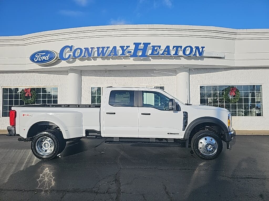 2026 Ford F-450 Super Duty XL Crew Cab LB DRW 4WD
