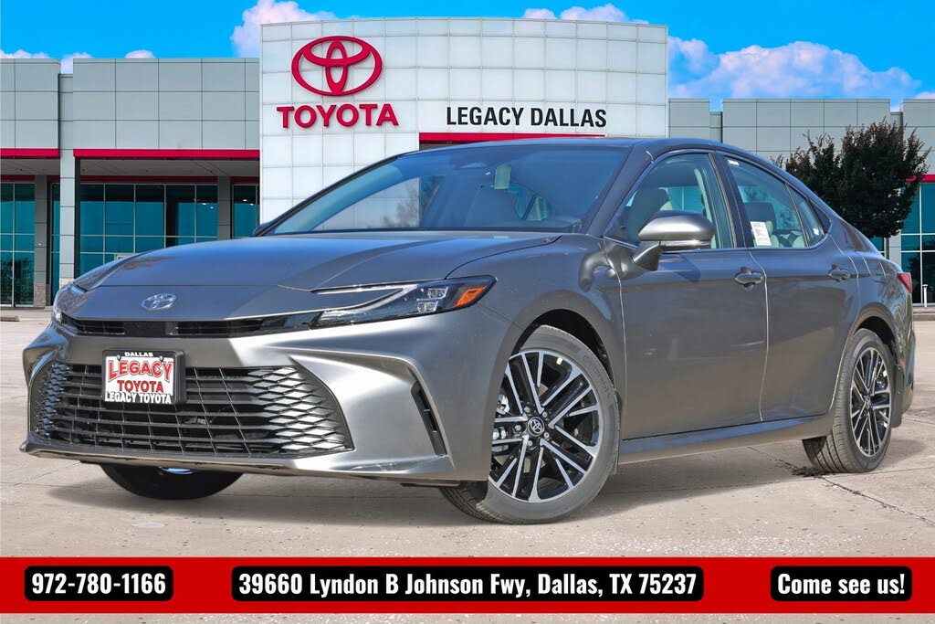 2026 Toyota Camry XLE FWD