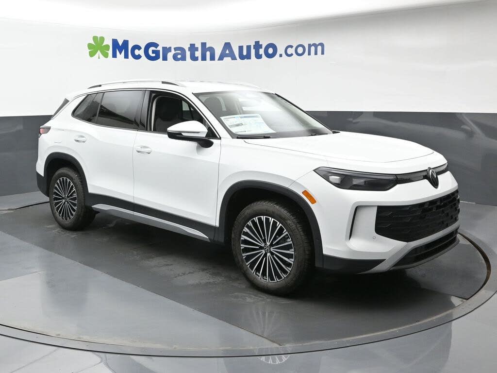 2026 Volkswagen Tiguan S 4Motion