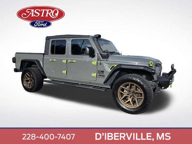 2022 Jeep Gladiator Sport Crew Cab 4WD