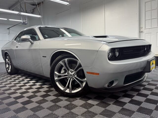 2022 Dodge Challenger R/T RWD