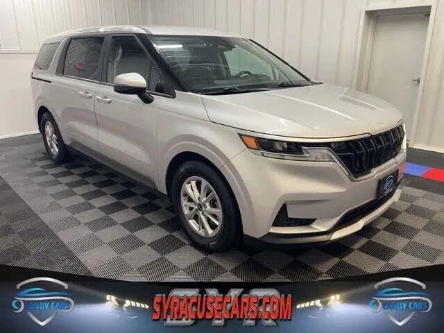 2023 Kia Carnival LX FWD