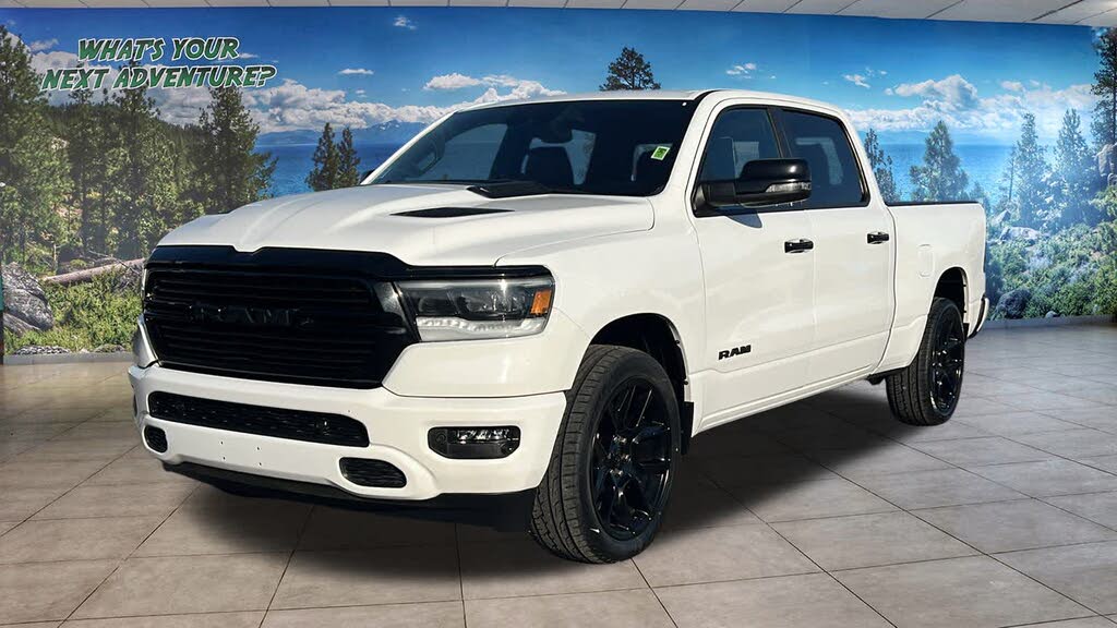 2023 RAM 1500 Laramie Crew Cab 4WD