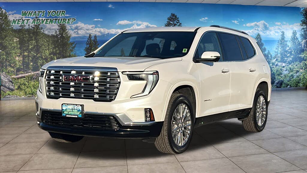 2024 GMC Acadia Denali AWD