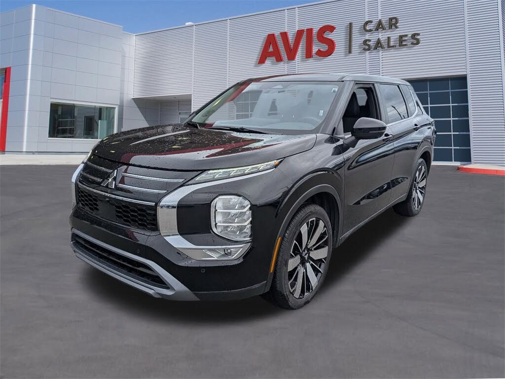 2025 Mitsubishi Outlander SE FWD