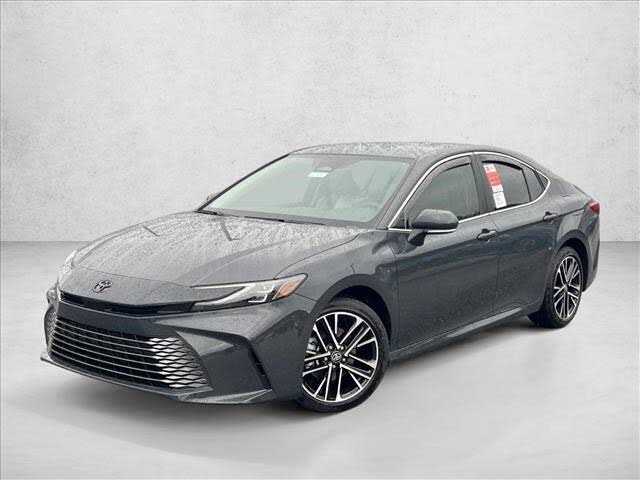 2026 Toyota Camry XLE FWD
