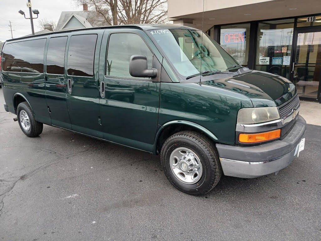 2011 Chevrolet Express 3500 1LT Extended RWD