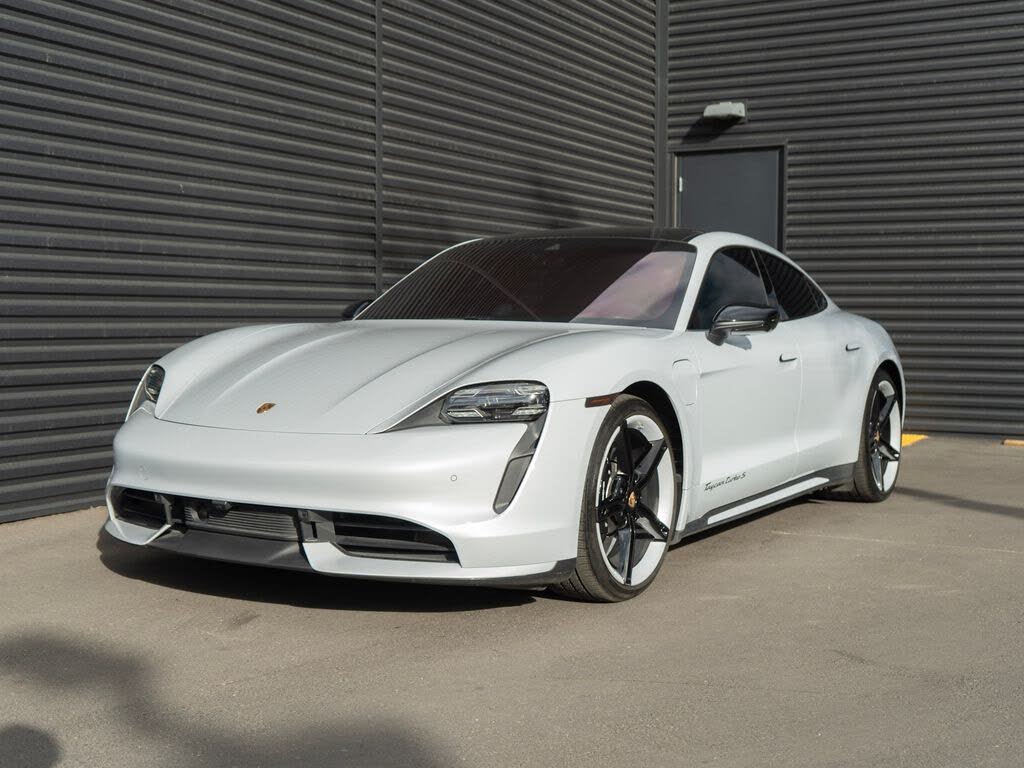 2021 Porsche Taycan Turbo AWD