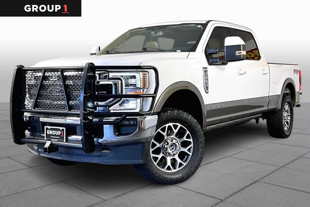 2022 Ford F-250 Super Duty Lariat Crew Cab 4WD