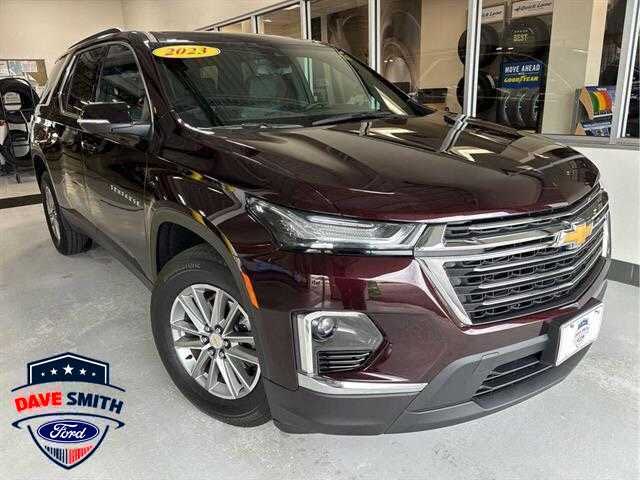 2023 Chevrolet Traverse LT Leather AWD