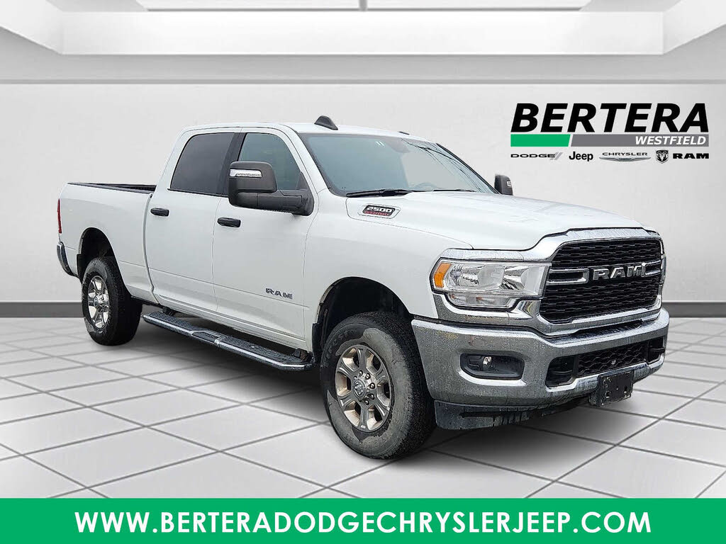 2024 RAM 2500 Big Horn Crew Cab 4WD