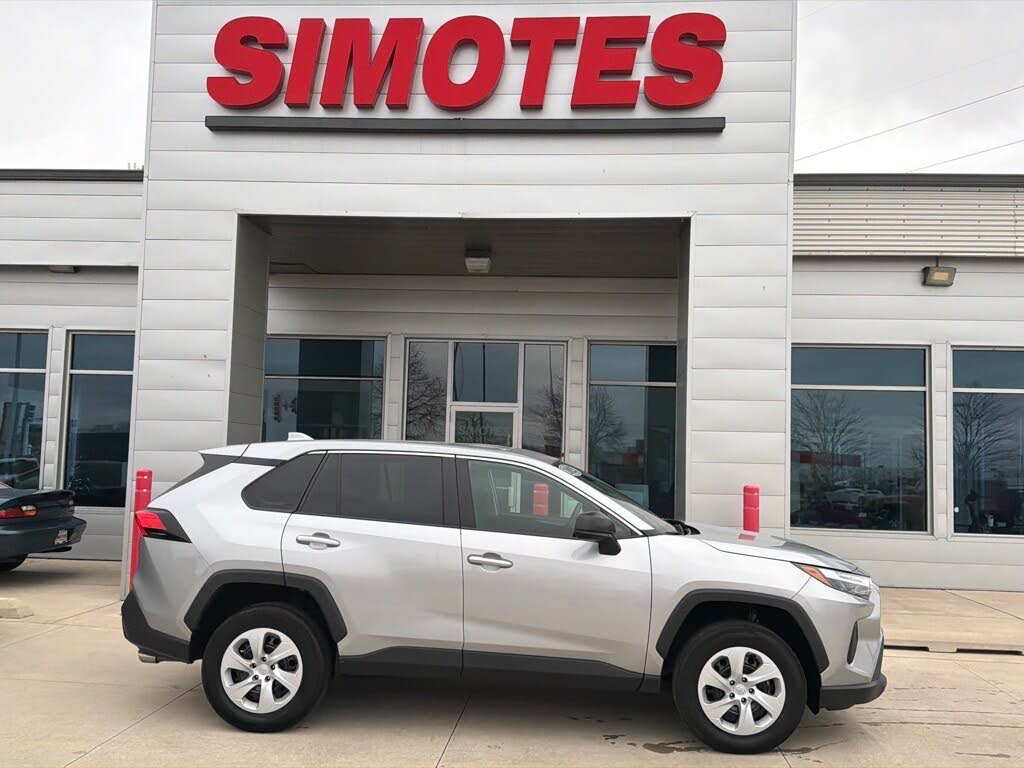 2025 Toyota RAV4 LE AWD