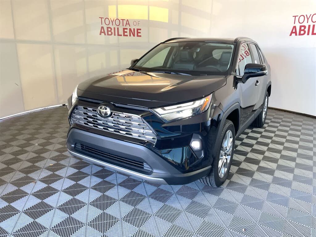 2025 Toyota RAV4 Limited FWD