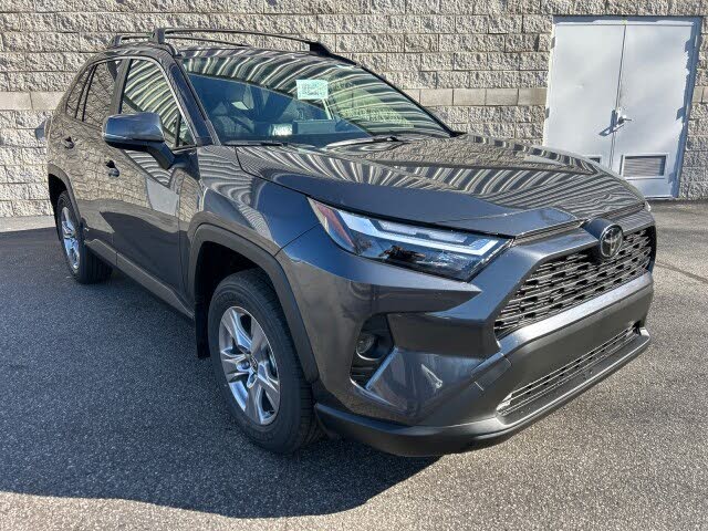 2025 Toyota RAV4 Hybrid XLE AWD