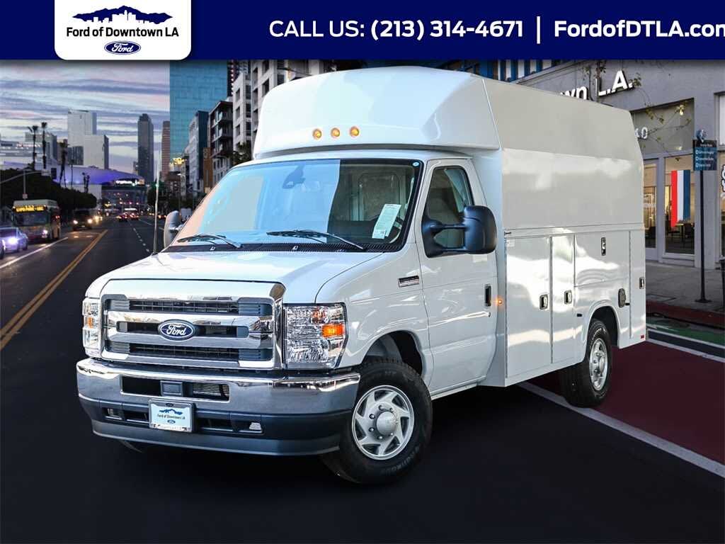 2026 Ford E-Series Chassis E-350 SD Cutaway 138 RWD