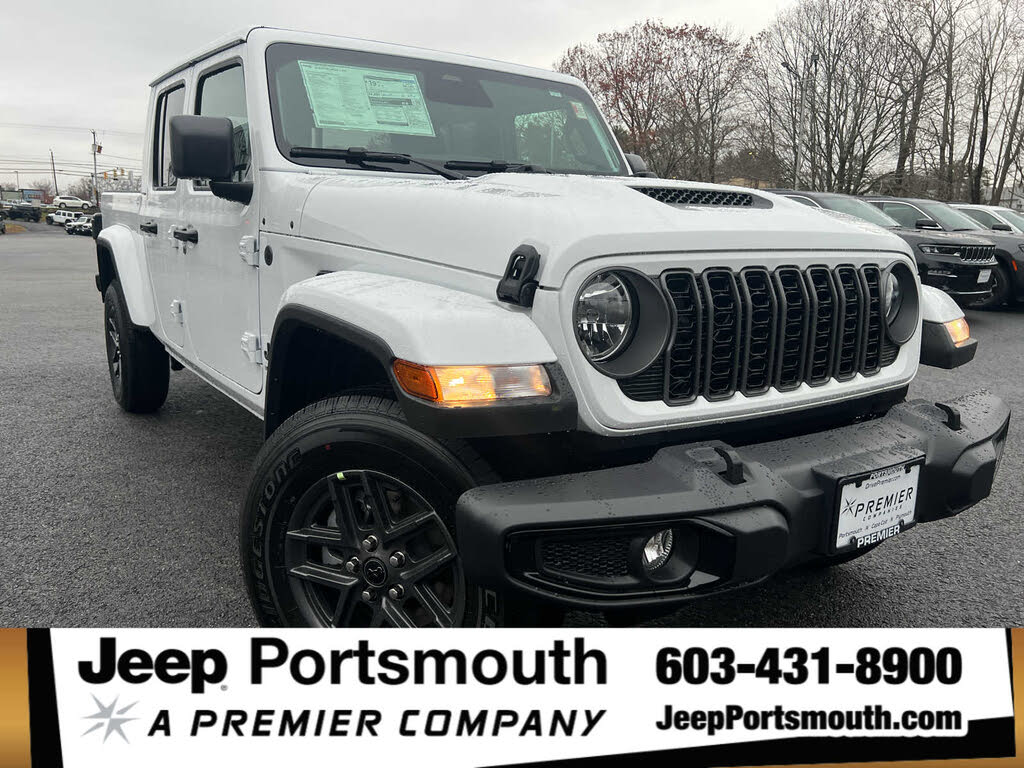 2026 Jeep Gladiator Sport S Crew Cab 4WD