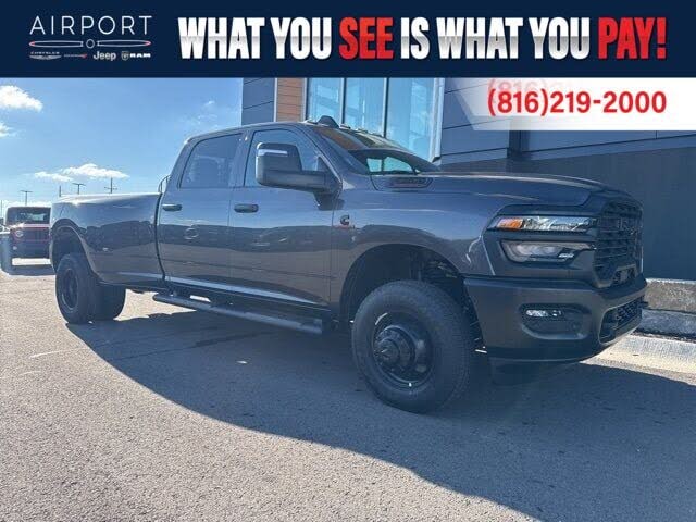 2026 RAM 3500 Tradesman Crew Cab LB DRW 4WD