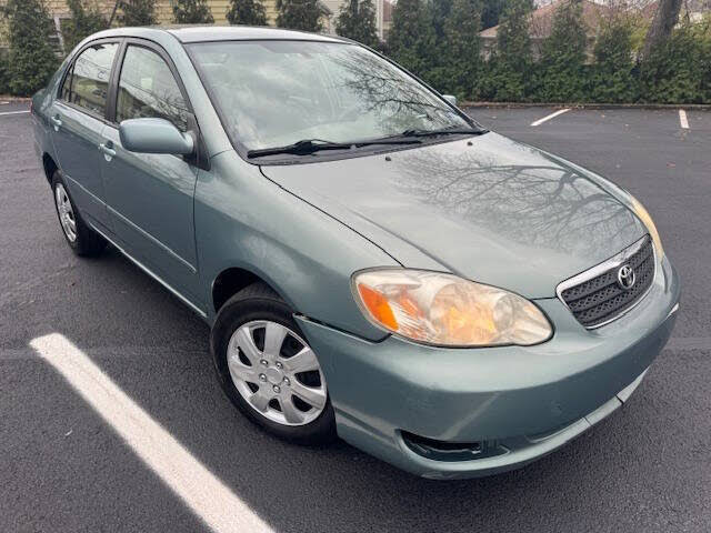 2005 Toyota Corolla LE