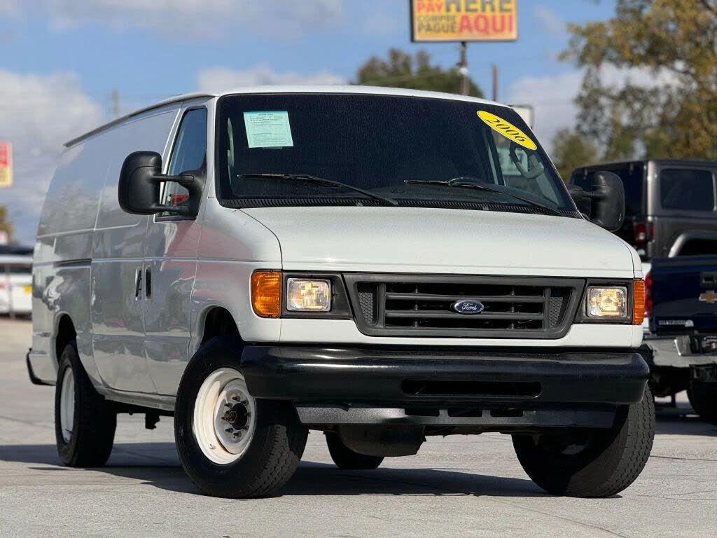 2006 Ford E-Series E-250 Extended Cargo Van