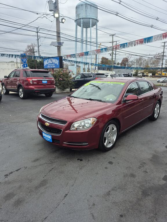 2010 Chevrolet Malibu 2LT FWD