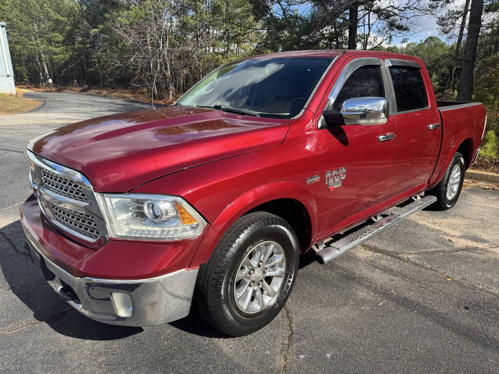 2014 RAM 1500 Laramie Crew Cab 4WD