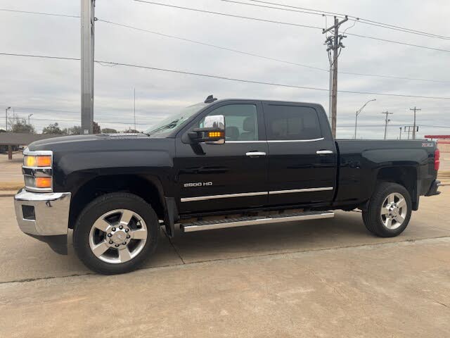 2016 Chevrolet Silverado 2500HD LTZ Crew Cab 4WD