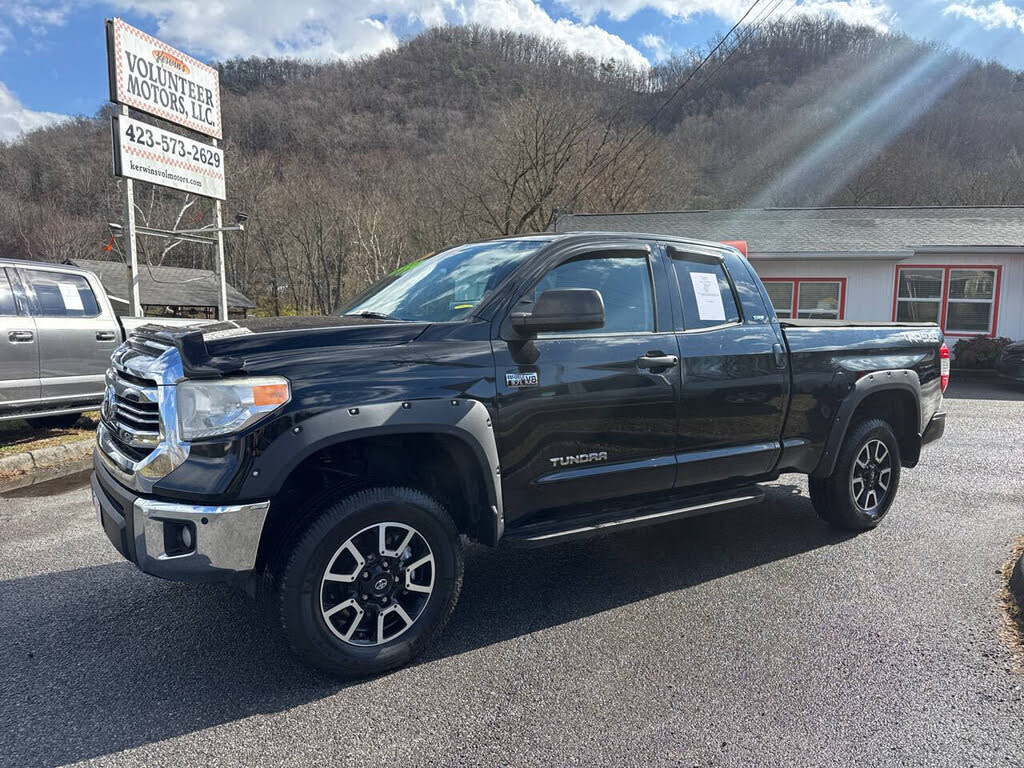 2016 Toyota Tundra SR5 Double Cab 5.7L 4WD