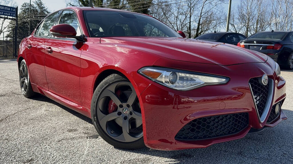 2018 Alfa Romeo Giulia Sport RWD
