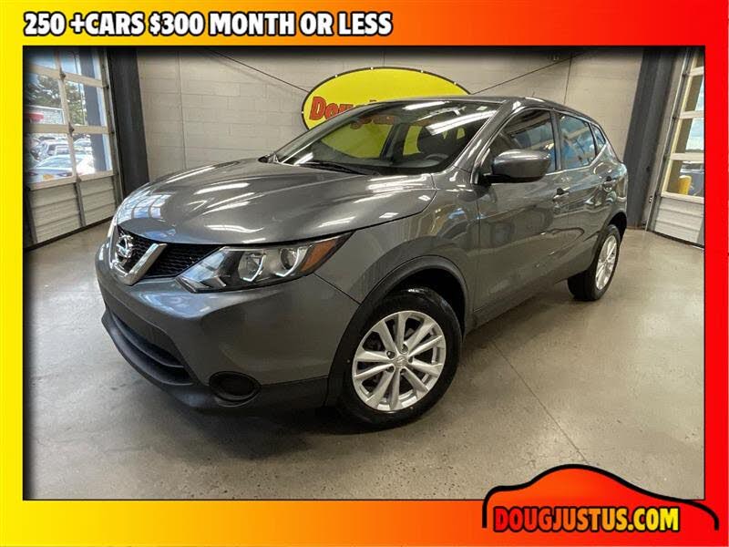 2018 Nissan Rogue Sport S FWD