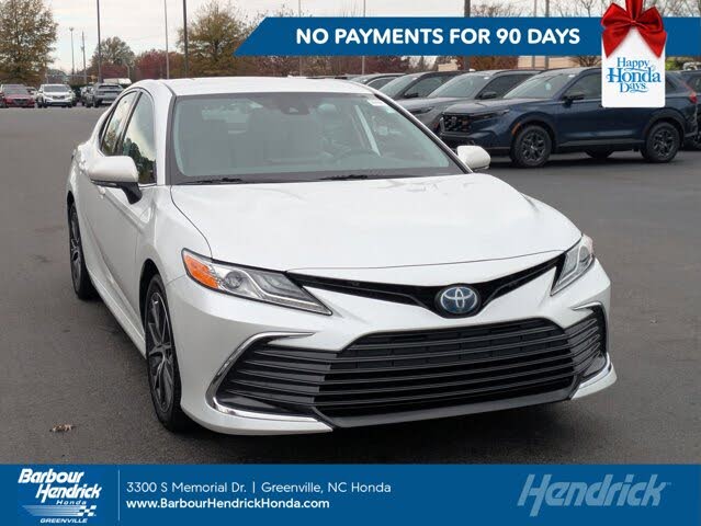 2022 Toyota Camry Hybrid XLE FWD