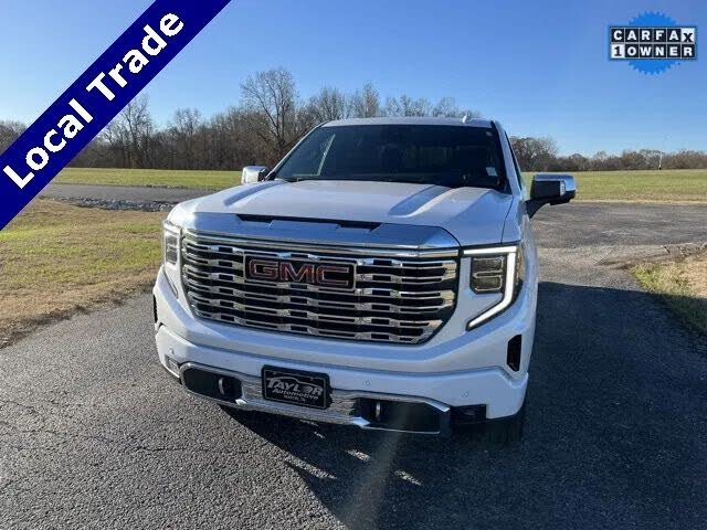 2023 GMC Sierra 1500 Denali Crew Cab 4WD