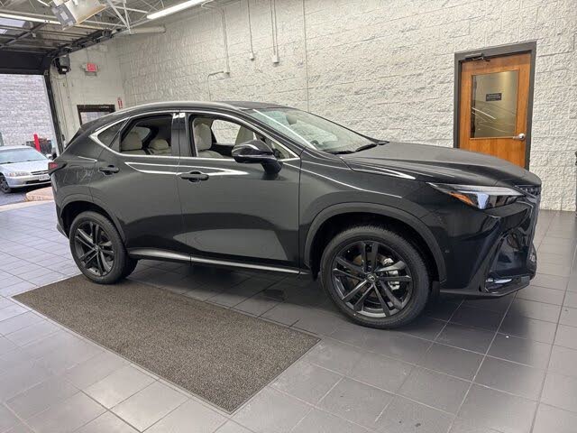 2026 Lexus NX Hybrid 450h+ Luxury AWD