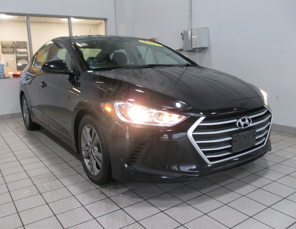 2018 Hyundai Elantra SEL FWD