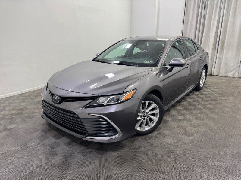 2021 Toyota Camry LE FWD