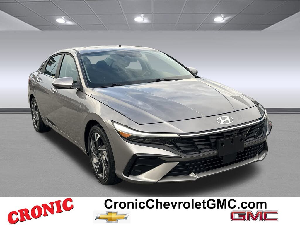 2025 Hyundai Elantra SEL Convenience FWD