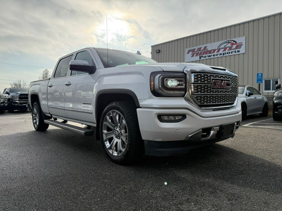2018 GMC Sierra 1500 Denali Crew Cab 4WD