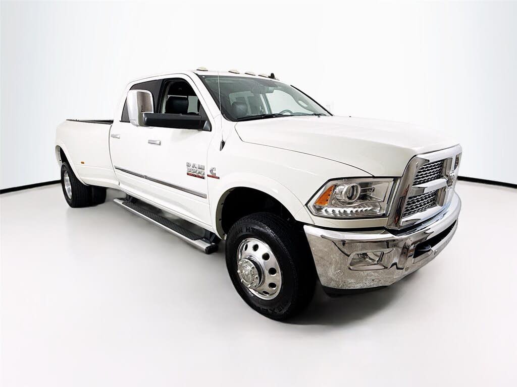2018 RAM 3500 Laramie Crew Cab LB DRW 4WD