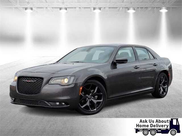 2023 Chrysler 300 S V6 RWD