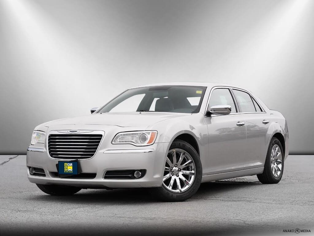 Chrysler 300 Limited RWD 2012