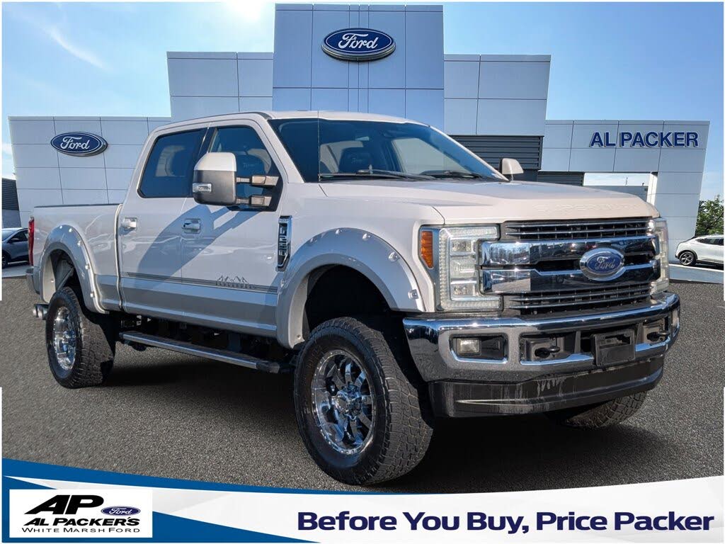 2017 Ford F-250 Super Duty Lariat Crew Cab 4WD