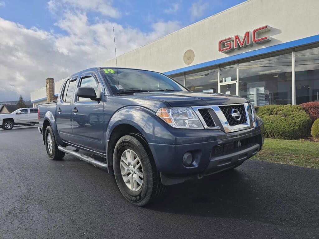 2019 Nissan Frontier SV V6 Crew Cab 4WD