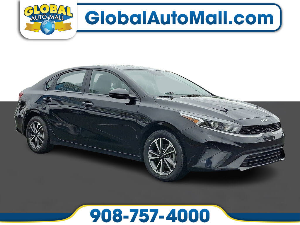 2023 Kia Forte LXS FWD