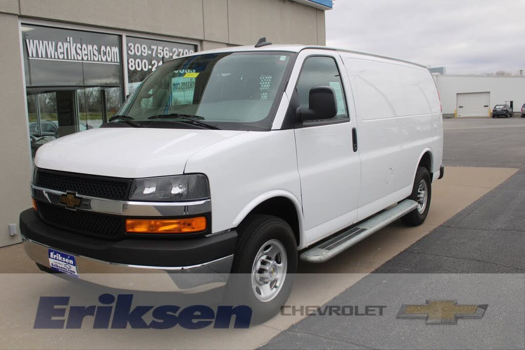 2024 Chevrolet Express Cargo 2500 RWD
