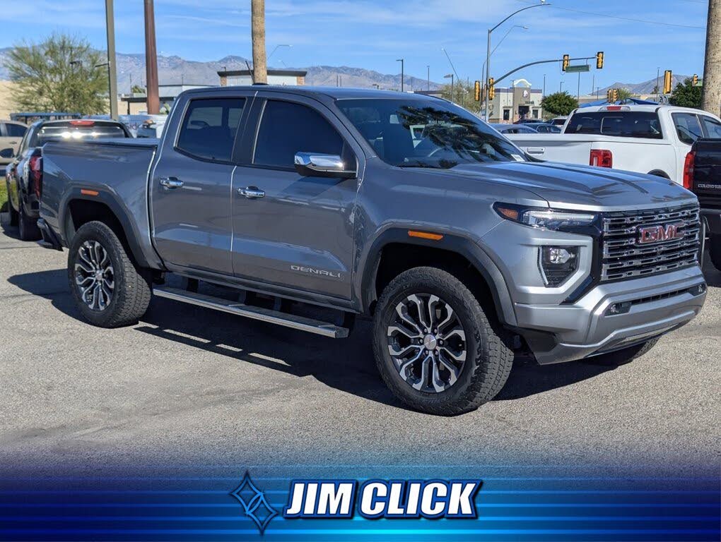 2025 GMC Canyon Denali Crew Cab 4WD